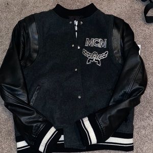 MCM MENS XL VARSITY BOMBER LEATHER JACKET